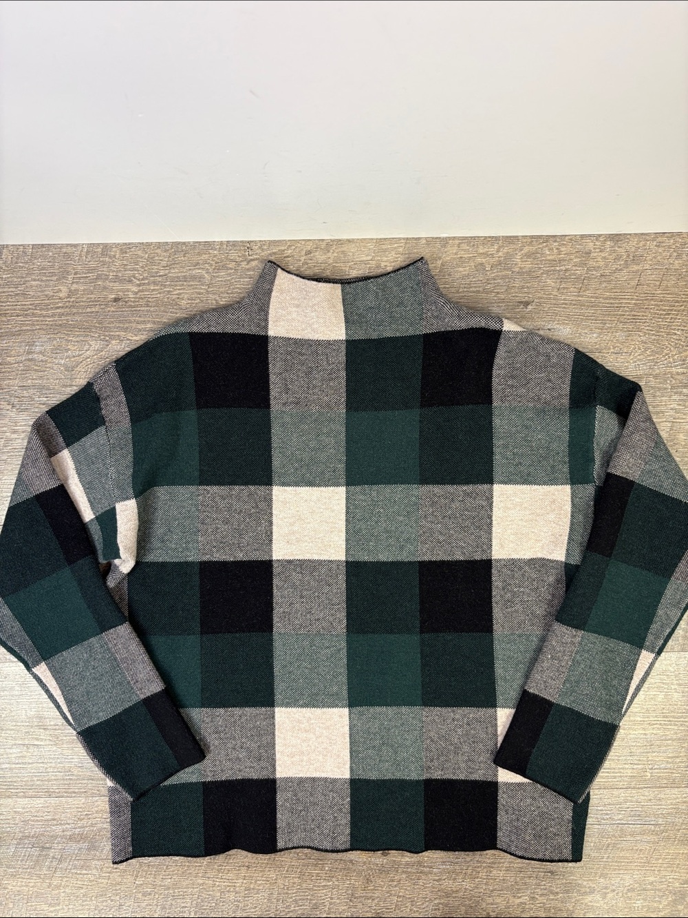 Tahari Plaid Mock Neck Sweater Green Black Gray Size Large
